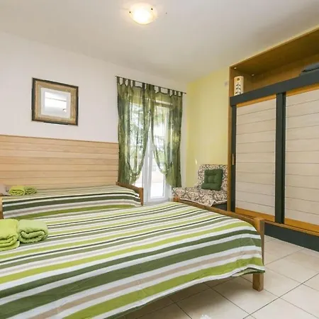With Wifi Rabac, Labin - 17261 Apartment Rabac
